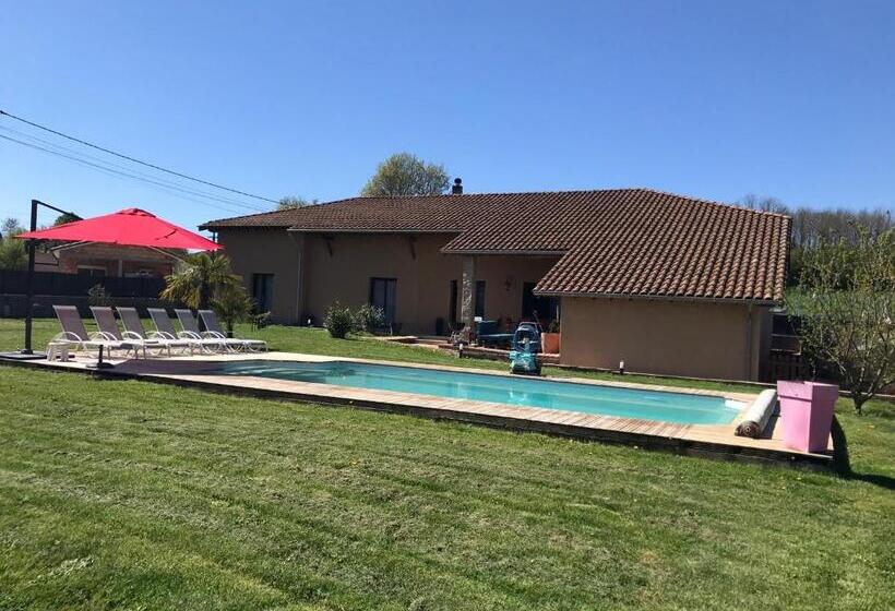 مبيت وإفطار Ain’time