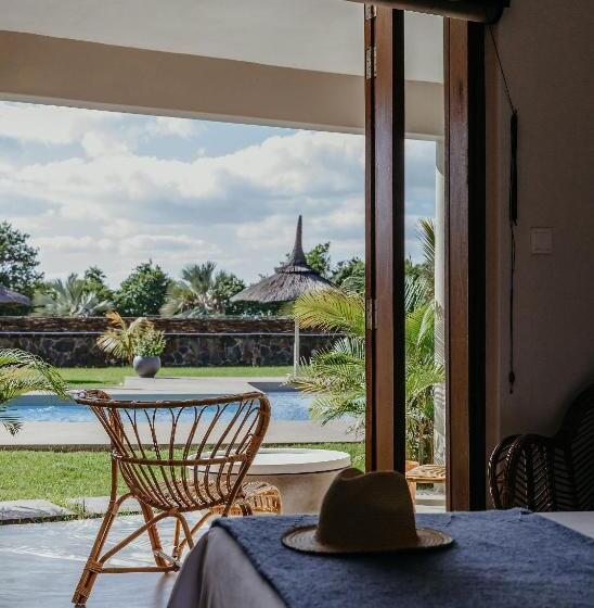 Boutik Le Morne Holiday Apartments