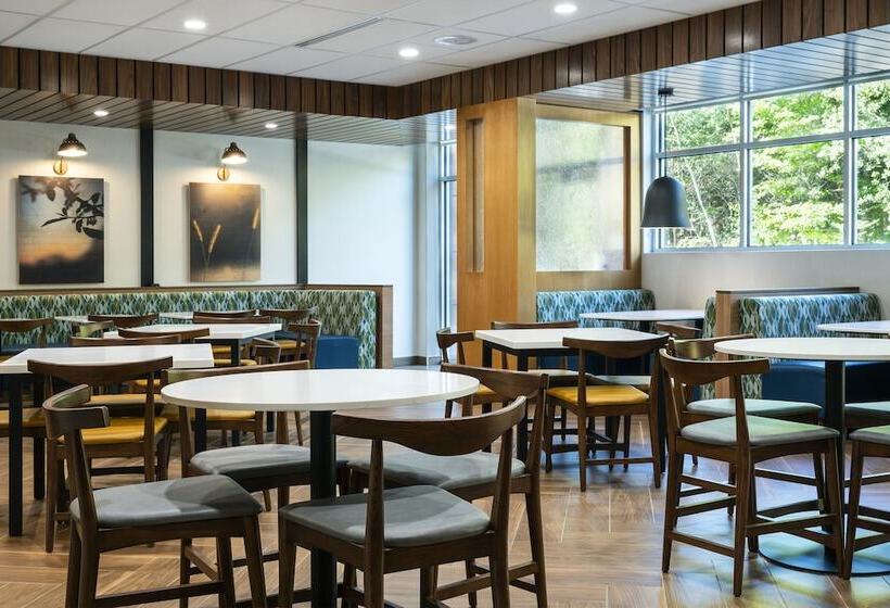 בית מלון כפרי Fairfield By Marriott Inn & Suites North Bay