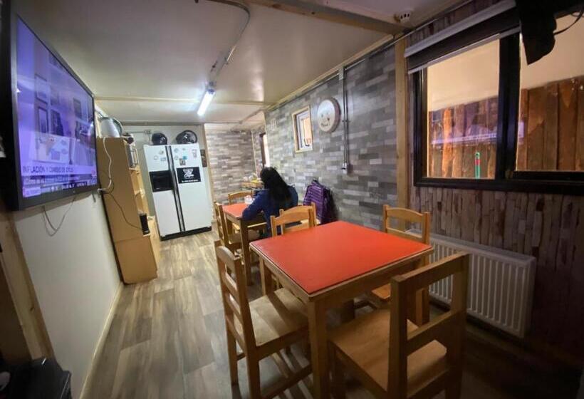 فندق Low Cost Y Restaurant Colón