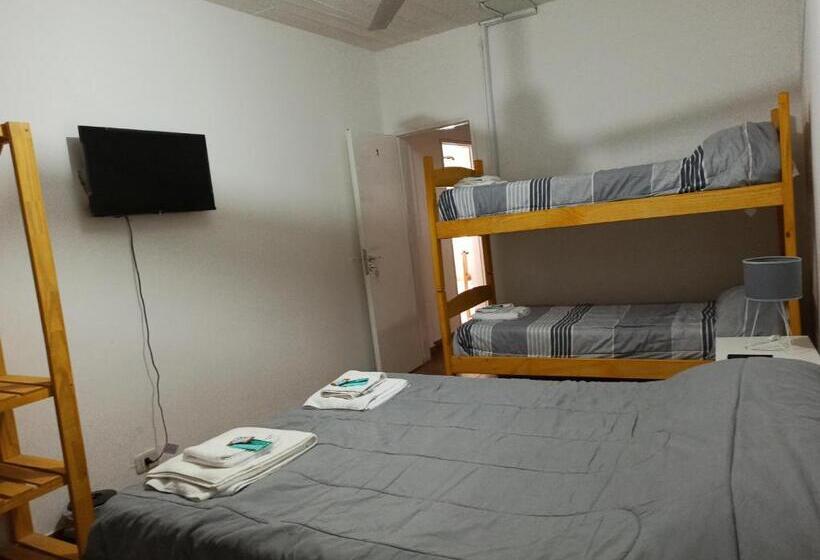 膳宿费 El Faro Hostel