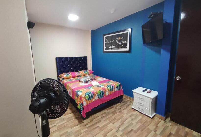 پانسیون Hostal Avanza
