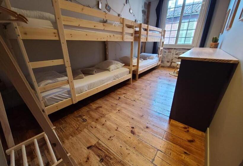 پانسیون Plan B