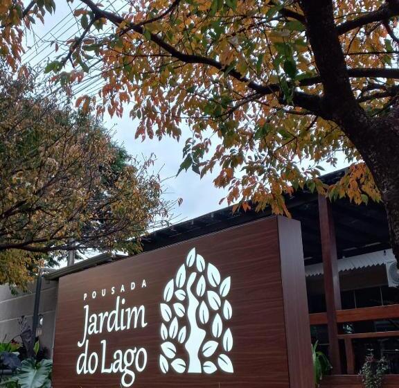 پانسیون Pousada Jardim Do Lago