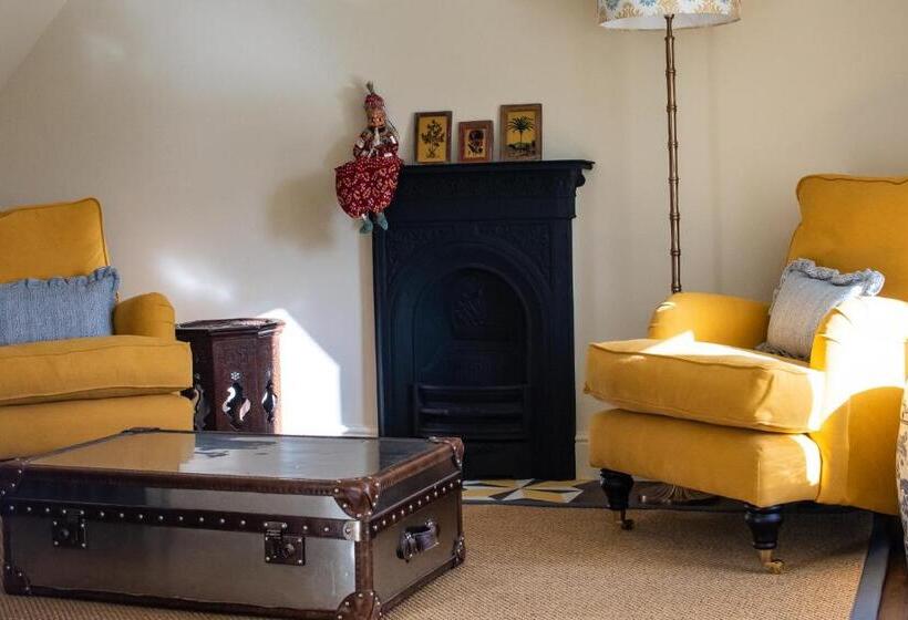 펜션 The Albannach