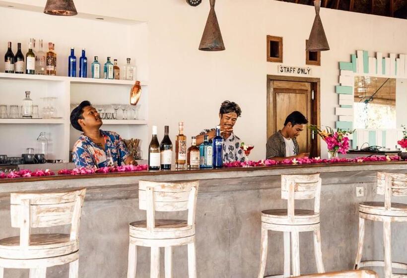 The Endless Summer Resort