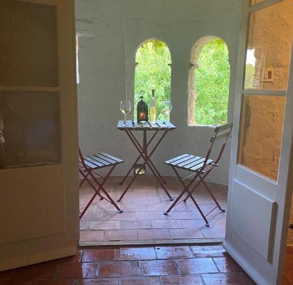 Domaine Le Petit Hameau