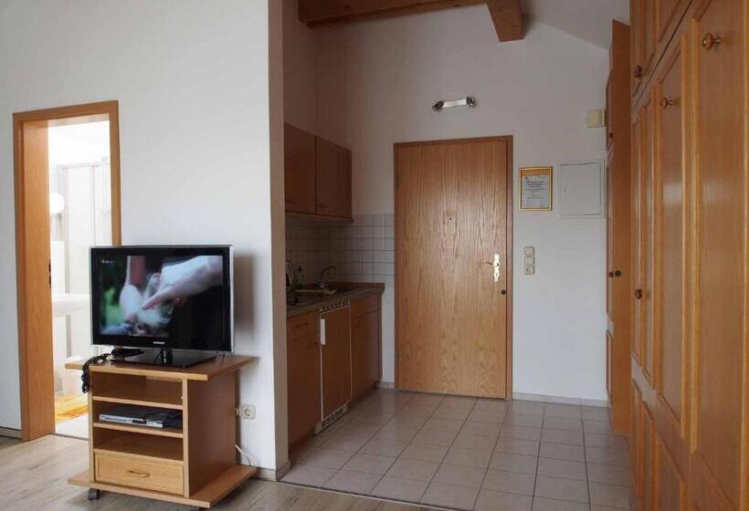 Отель Appartements Gillmeier Herta