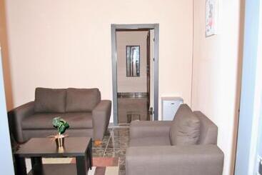 هتل High Level Apartment