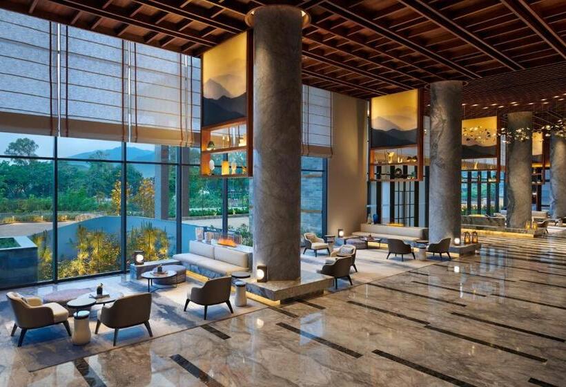 هتل Hyatt Regency Dehradun Resort And Spa