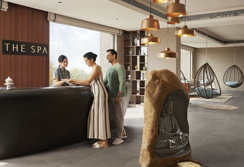هتل Hyatt Regency Dehradun Resort And Spa