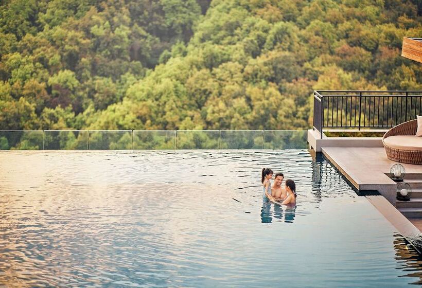 هتل Hyatt Regency Dehradun Resort And Spa