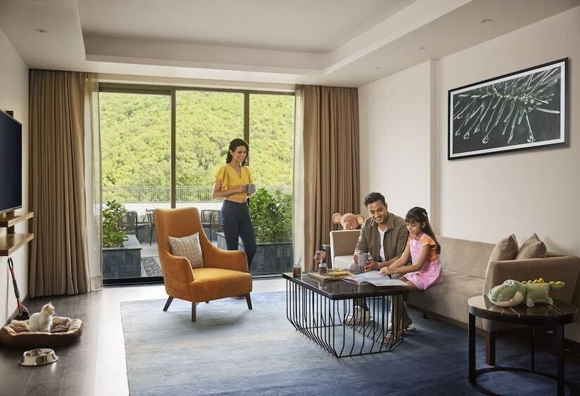 هتل Hyatt Regency Dehradun Resort And Spa