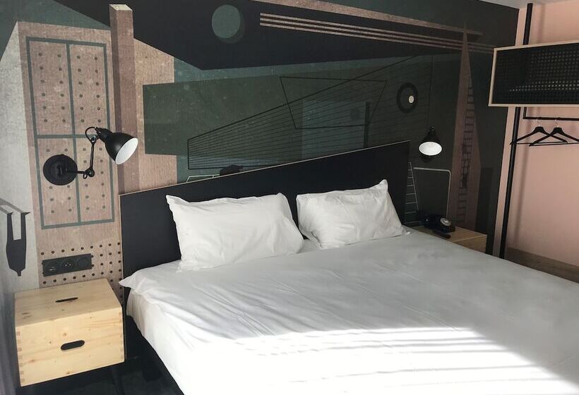 هتل Ibis Styles Dreux Centre Gare