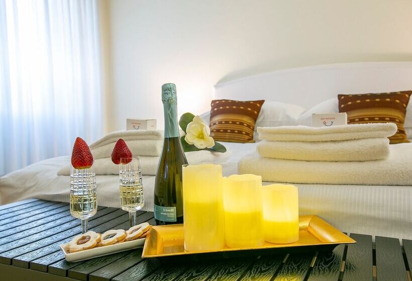 هتل Les Suites Di Sara 3 And 5 Happy Rentals