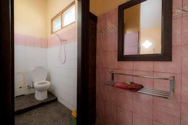 هتل Pelangi Homestay Bedugul Redpartner