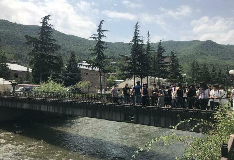 פנסיון Green Paradise Guest House