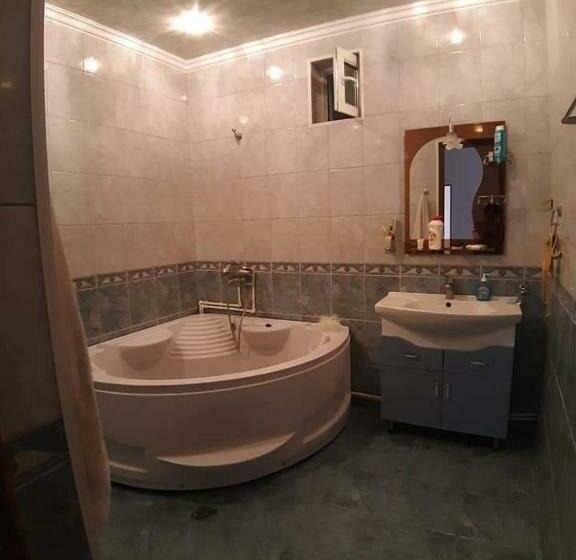 פנסיון Green Paradise Guest House