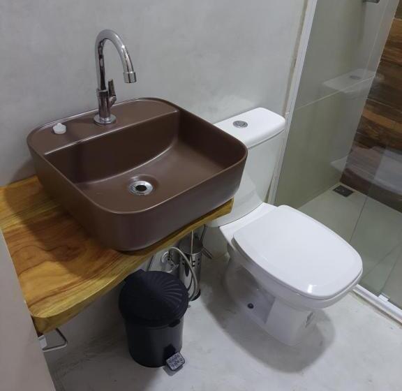 پانسیون Pousada Canaã Icaraizinho