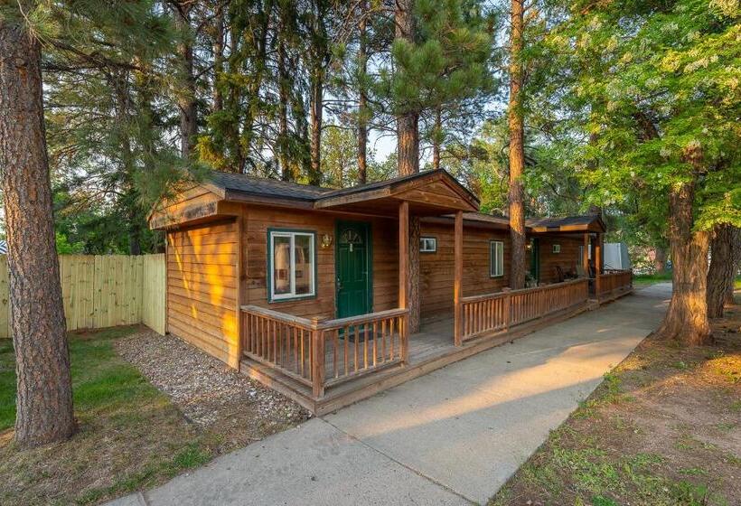 پانسیون Spearfish Cottages