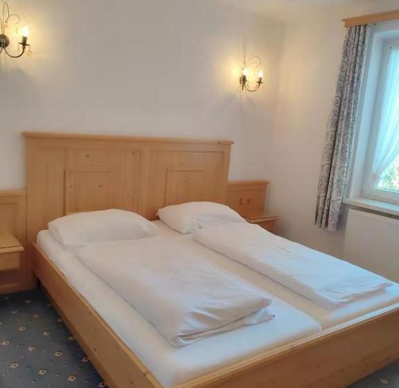 Pension Artstetten