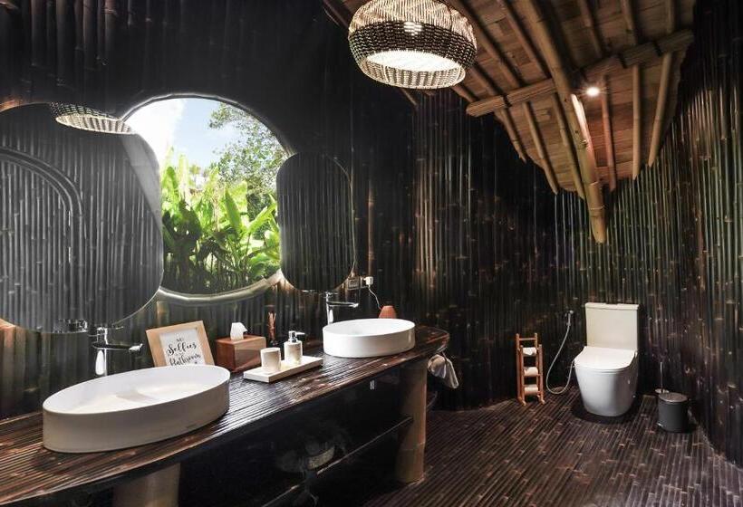 리조트 Eco Six Bali