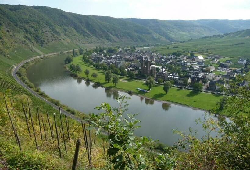 مبيت وإفطار Ferienhaus Zenz   Gästezimmer Im Winzerhaus