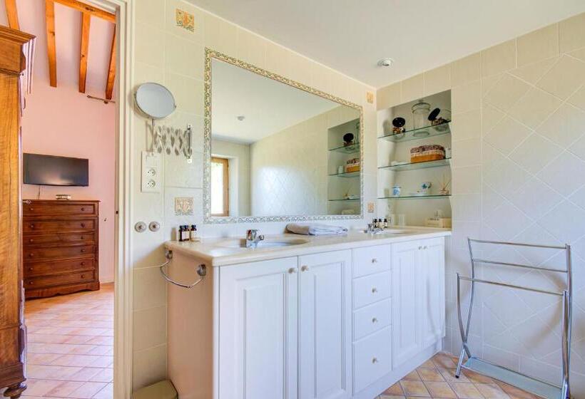 مبيت وإفطار Les Chambres Du Perussier