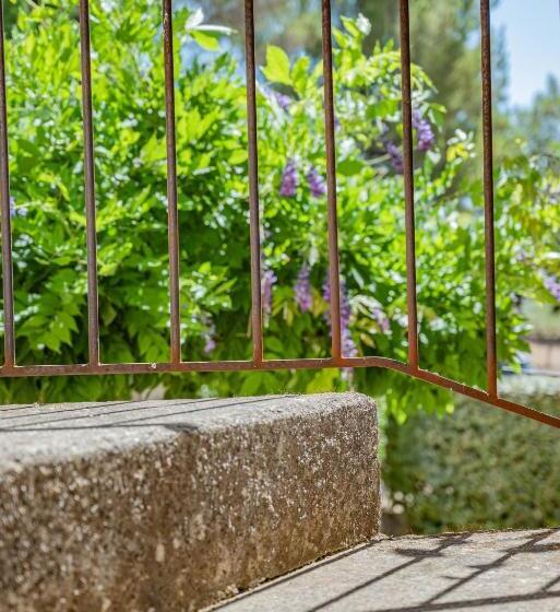 مبيت وإفطار Les Chambres Du Perussier