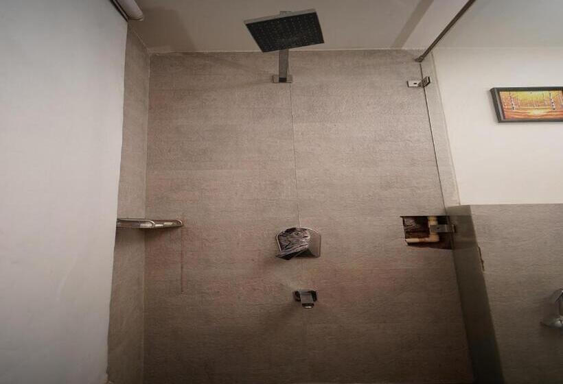 בית מלון כפרי Amora   Rajnandgaon