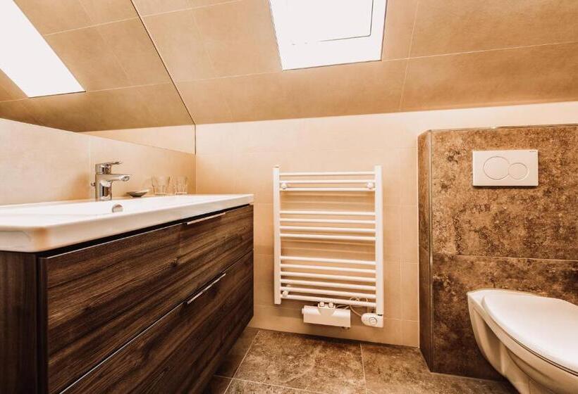 هتل Weingut Kollerhof Am Eichberg