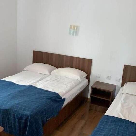 膳宿费 Casa Ormenisan