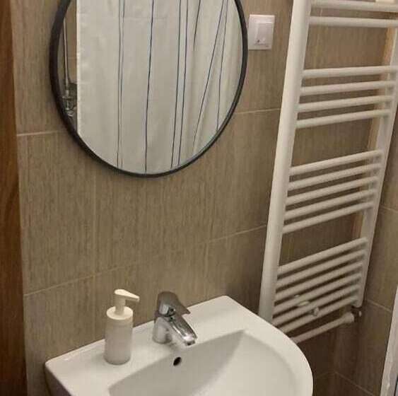 膳宿费 Casa Ormenisan