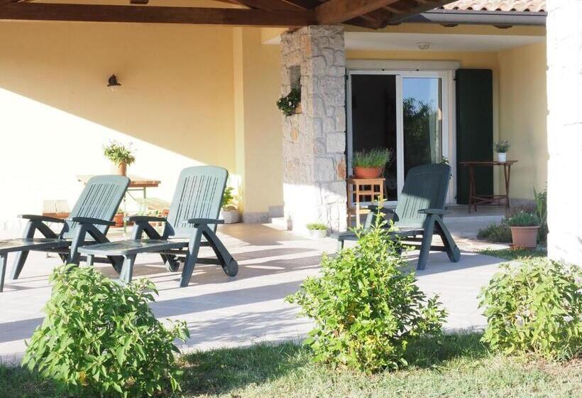 بنسيون Casa Vacanze Lepa Vida