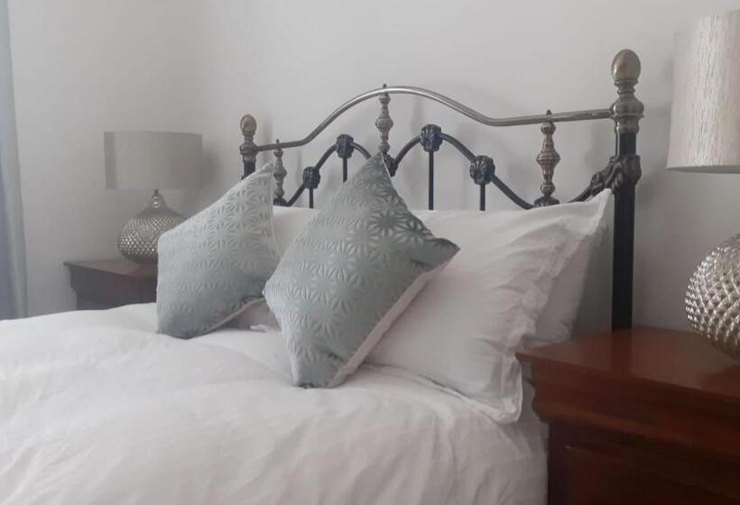 پانسیون Lisheen Lodge