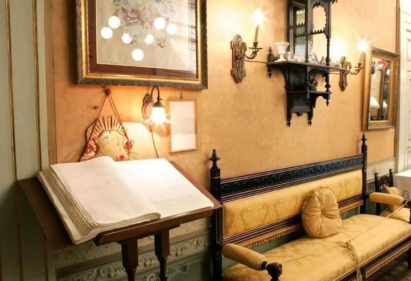 تختخواب و صبحانه Casa Raffaele Conforti