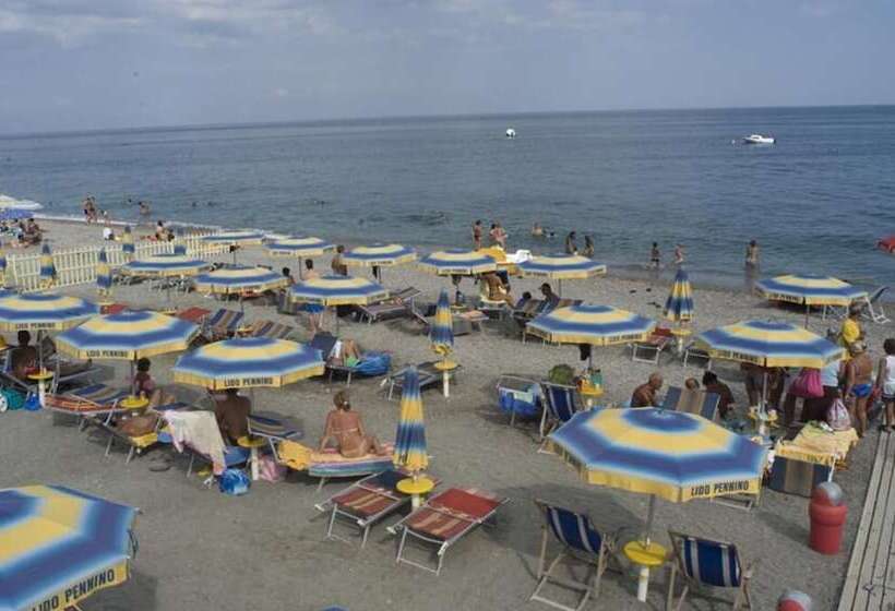 تختخواب و صبحانه I Colori Del Sole