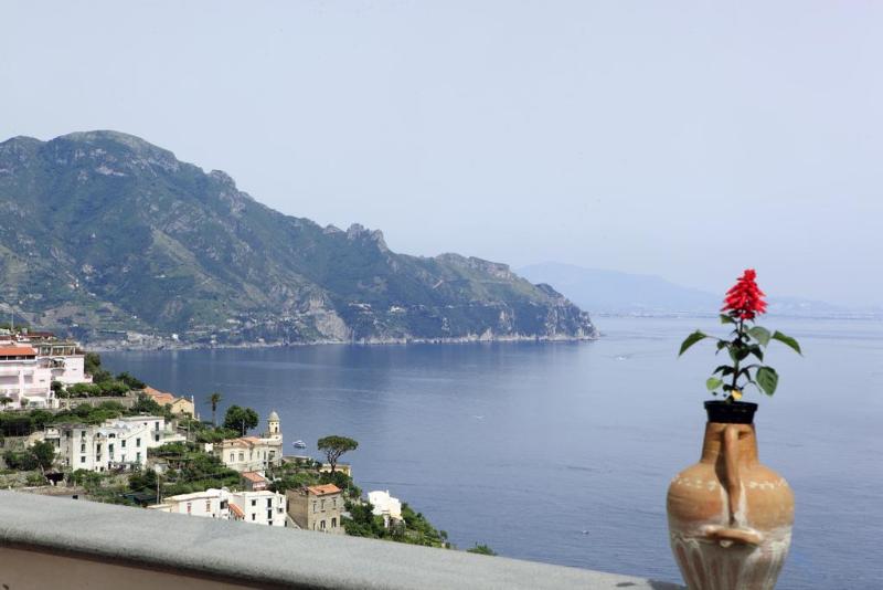 تختخواب و صبحانه L Antico Borgo Dei Limoni