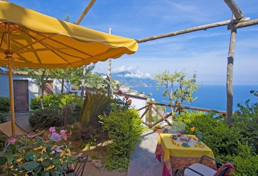 تختخواب و صبحانه L Antico Borgo Dei Limoni
