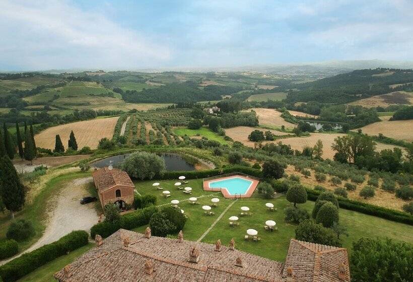 Santo Pietro Resort