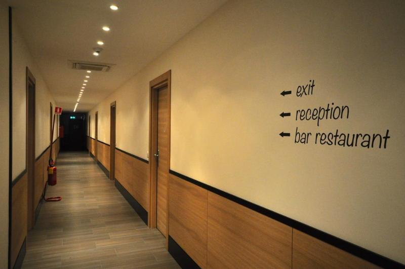 Fotos del hotel 325 Tor Vergata:  8