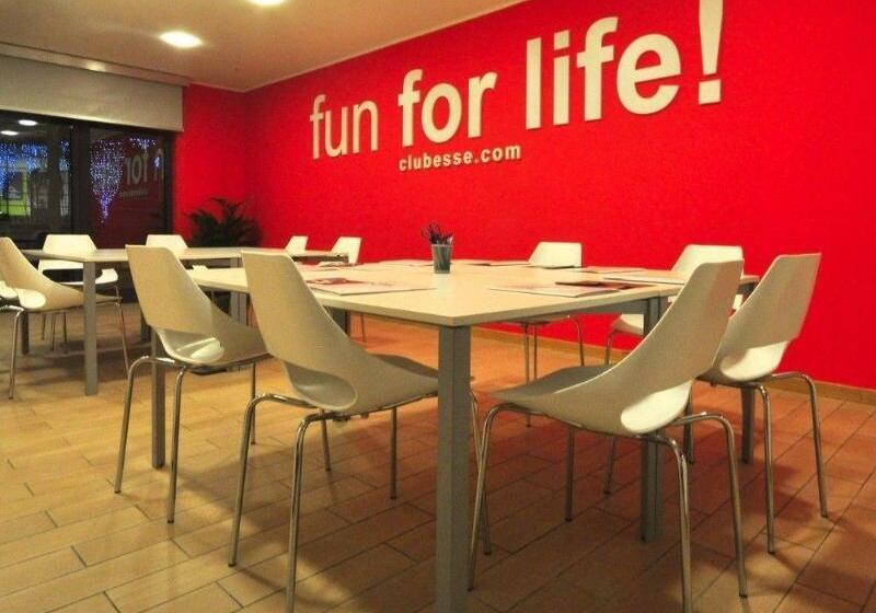 Fotos del hotel 325 Tor Vergata:  9