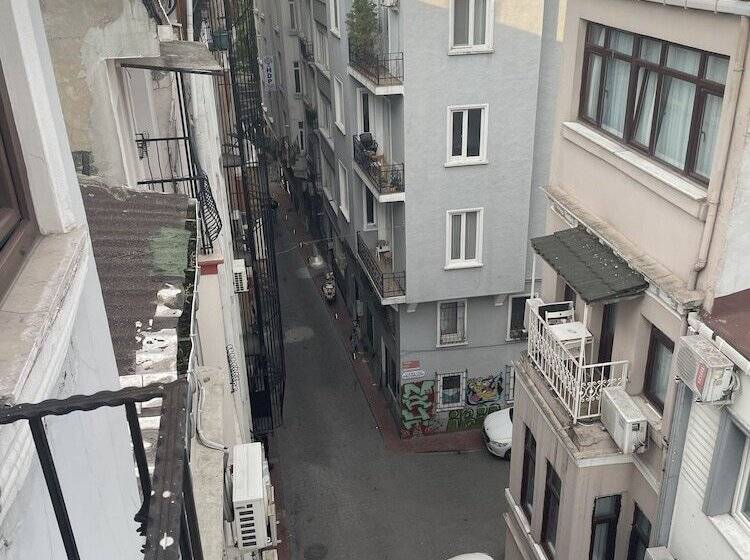 Fotos del hotel Alyon Suite:  22