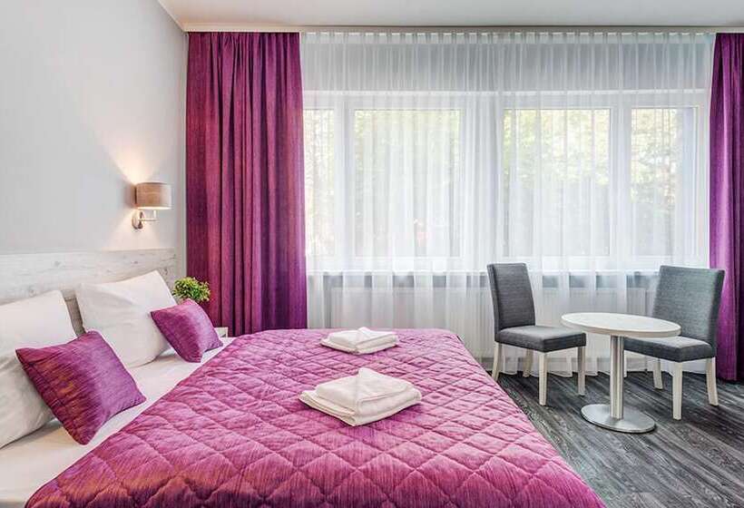 Fotos del hotel Arktur City:  11