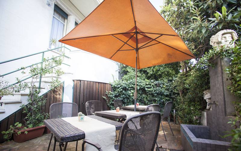 هتل Aventino Guest House