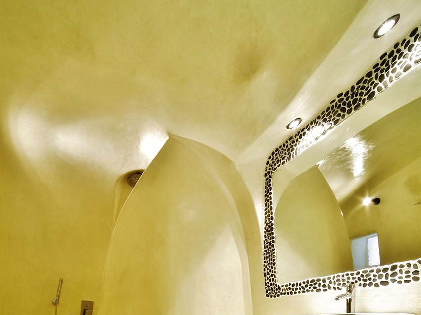 Отель Chroma Suites