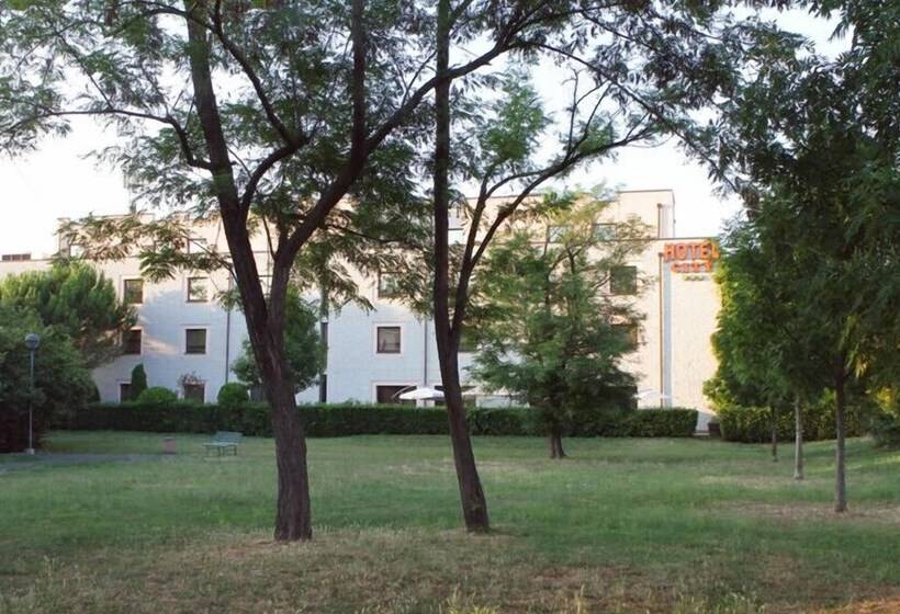 Fotos del hotel City:  5