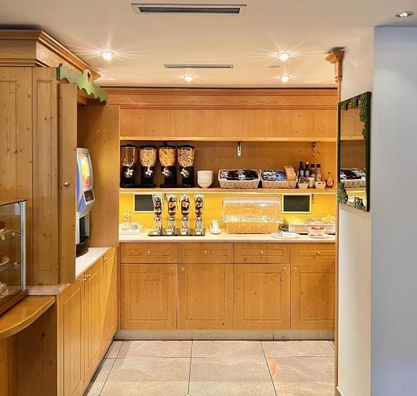 هتل Gran Vacanze Rooms & Apartments