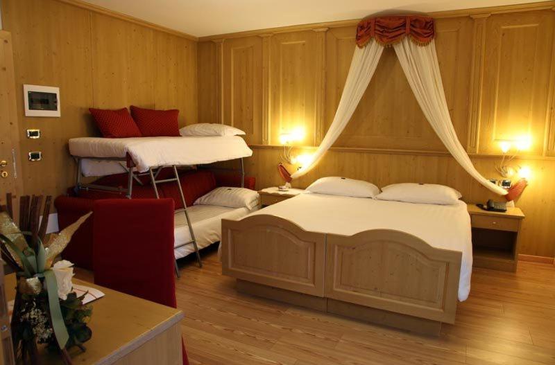 هتل Gran Vacanze Rooms & Apartments