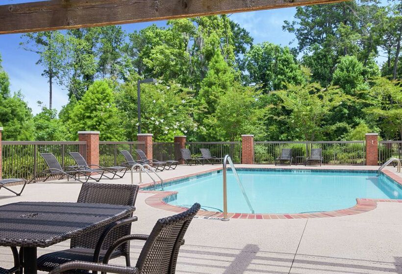 هتل Hampton Inn Columbus / South   Fort Benning